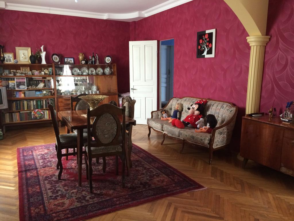 Guest House On Kostava 23 Kobuleti Extérieur photo